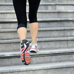 800_woman-running-stairs