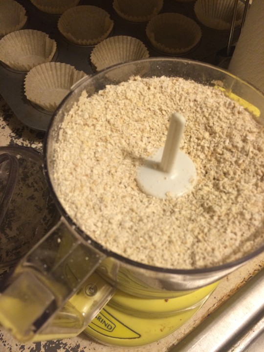 ...and enjoy your oat flour! Freeze leftover flour in an airtight container.